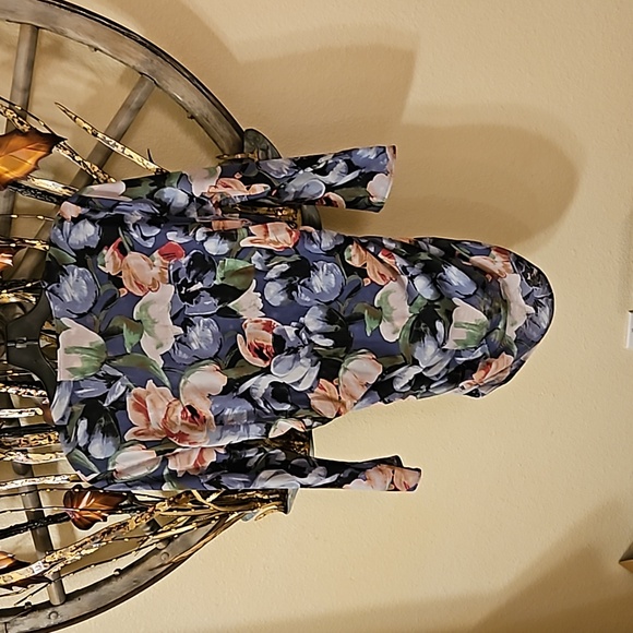 Excellent condition. - Picture 2 of 4